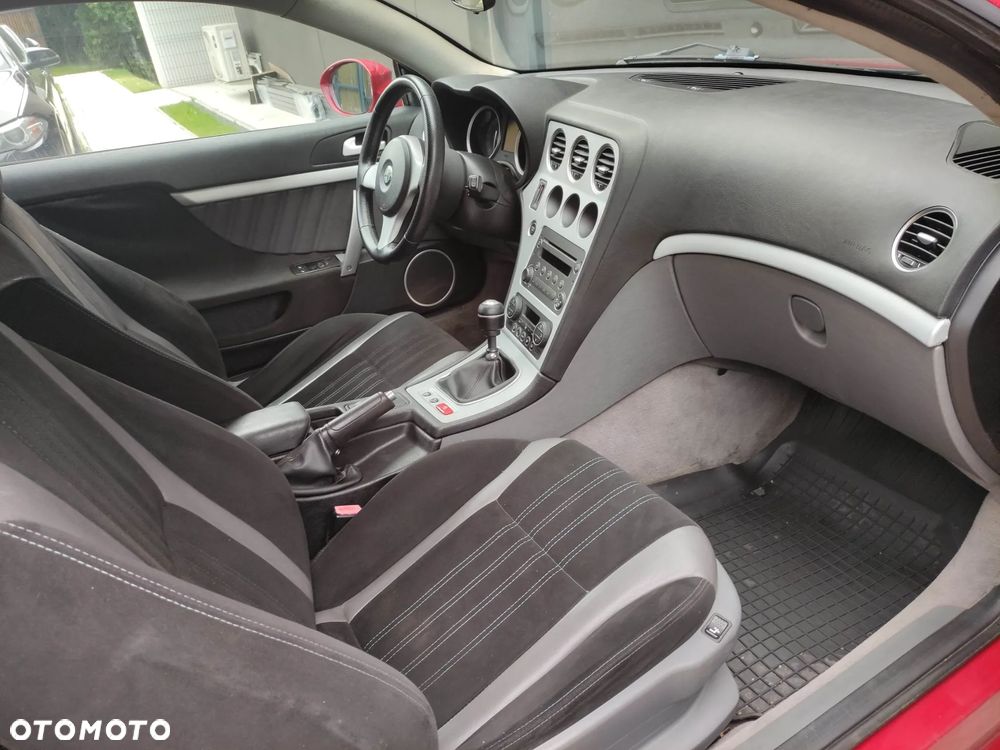 Alfa Romeo Brera 2.4JTDM - 16