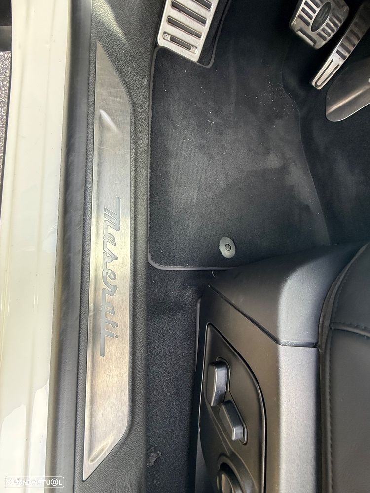 Maserati Levante S Q4 GranSport - 18