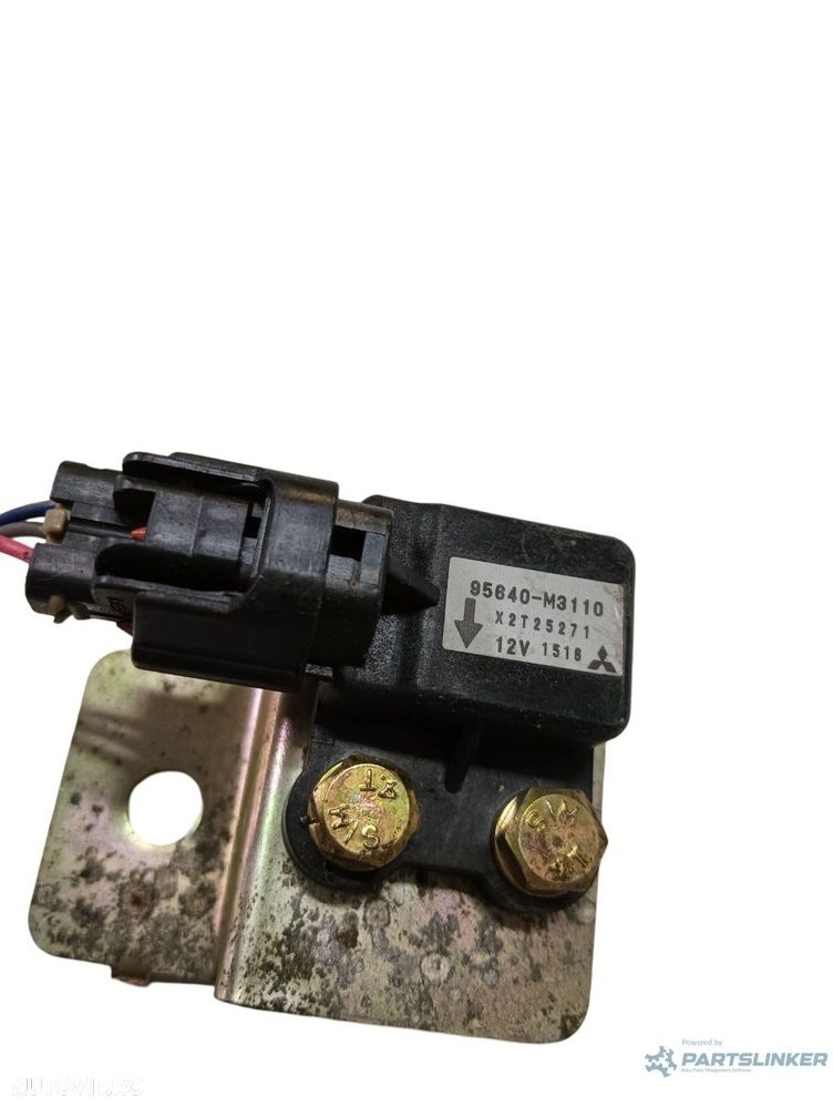 Senzor de impact airbag HYUNDAI SANTA FE I SM 2000 - 2006 95640m3110 - 2