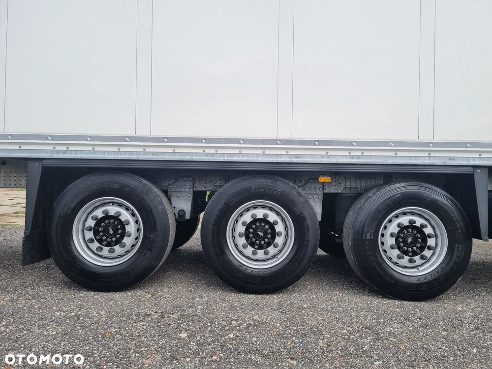 Schmitz Cargobull SCB*S3B - 16