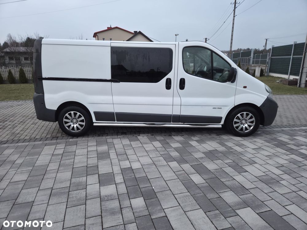 Renault TRAFIC LONG KLIMA TEMPOMAT ORYGINAŁ PRZEBIEG - 3