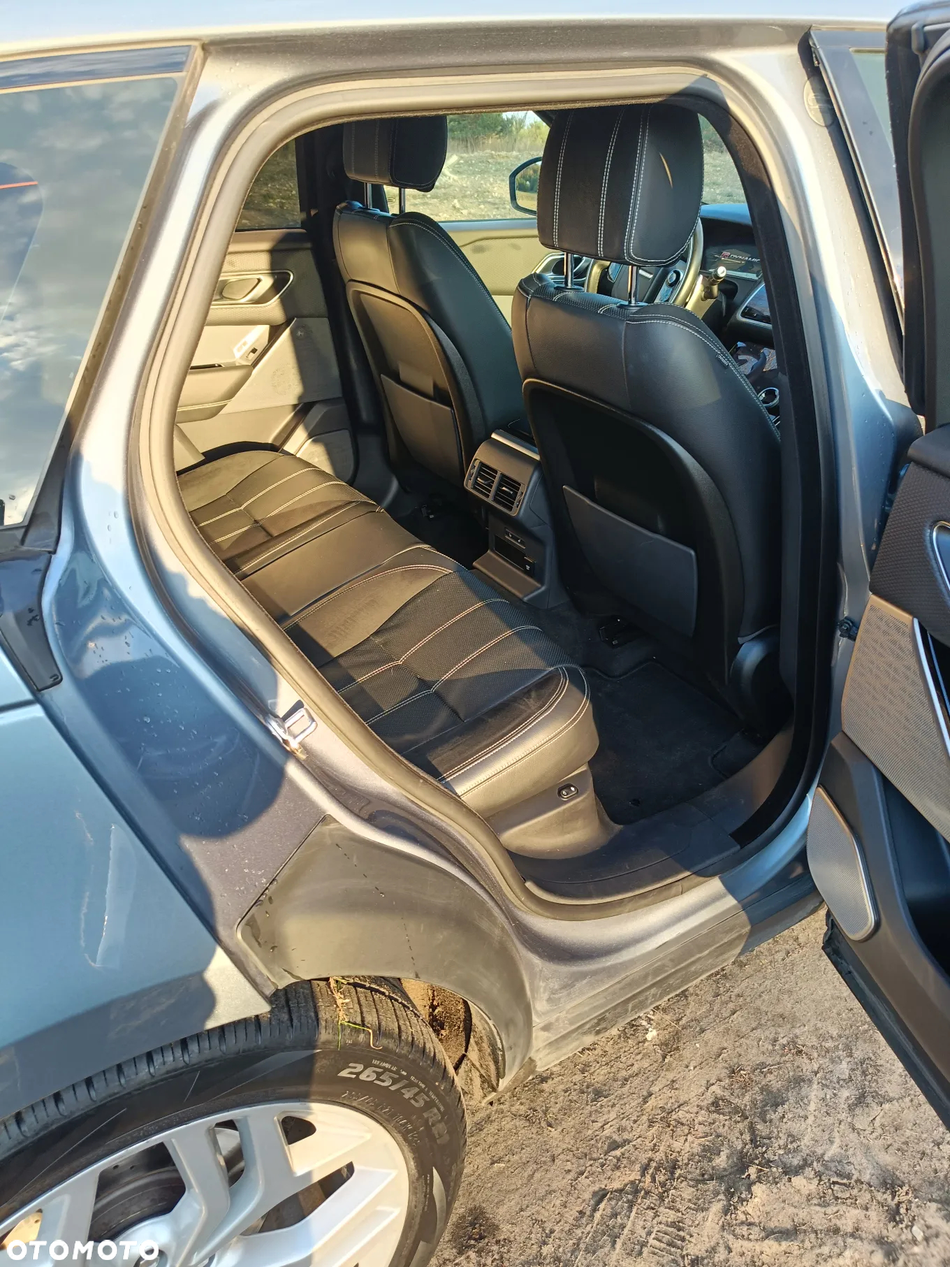Land Rover Range Rover Velar 2.0 Si4 GPF R-Dynamic S - 24