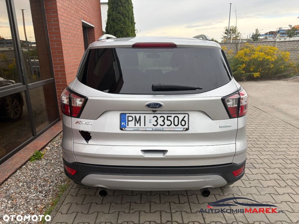 Ford Kuga 1.5 EcoBoost 2x4 Trend - 6
