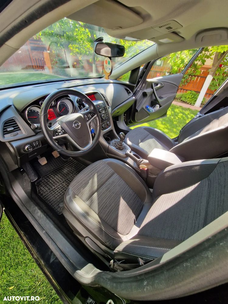 Opel Astra - 9