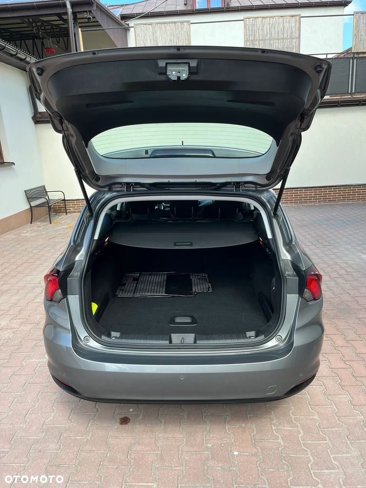 Fiat Tipo 1.4 T-Jet Lounge - 3