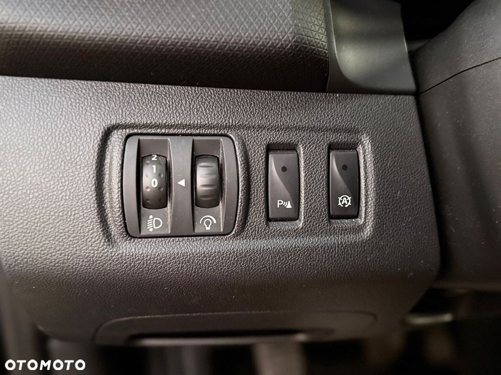 Renault Clio - 31