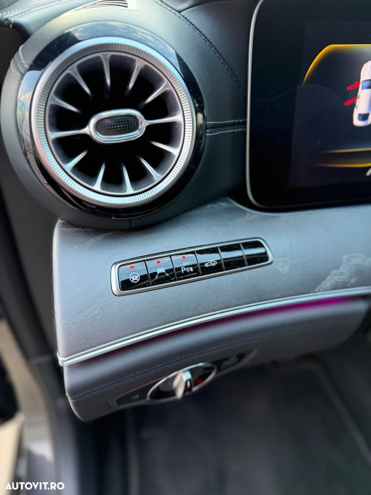 Mercedes-Benz AMG GT 4-door Coupe - 16