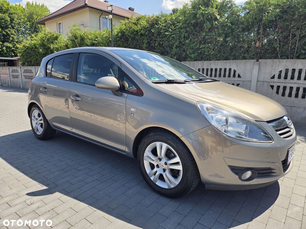 Opel Corsa - 2