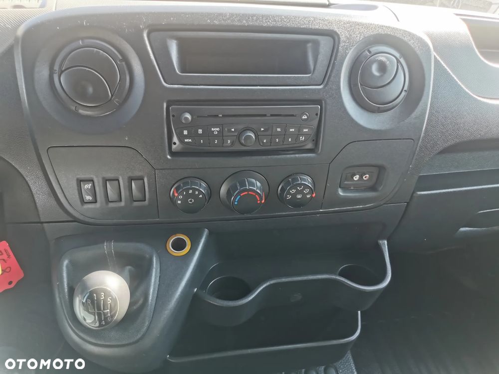 Renault Master L2H2 ładny 2.3dCi-125KM 6-biegów Hak - 11