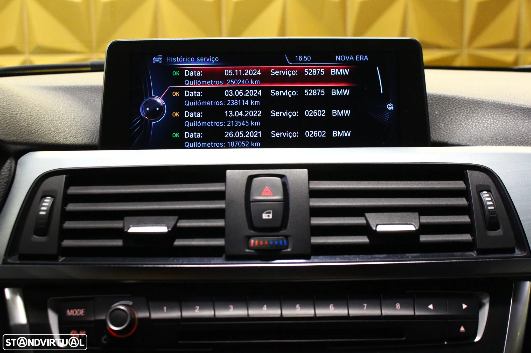BMW 318 d Touring Auto Line Luxury - 31