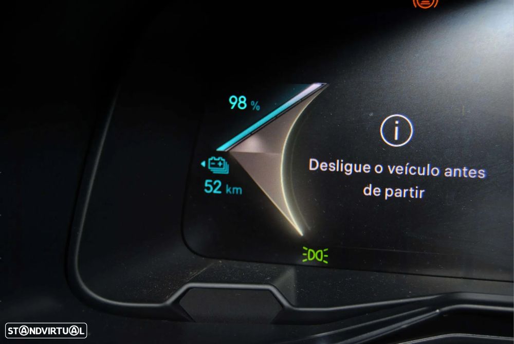 DS DS7 E-Tense Performance Line+ EAT8 - 31