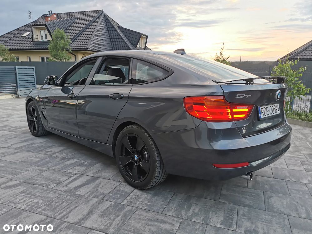 BMW Seria 3 - 26