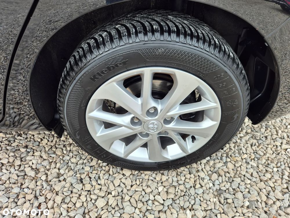 Toyota Auris 1.6 Premium Start - 7