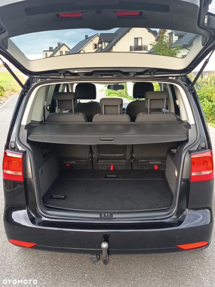 Volkswagen Touran 2.0 TDI DPF BlueMotion Technology Life - 13