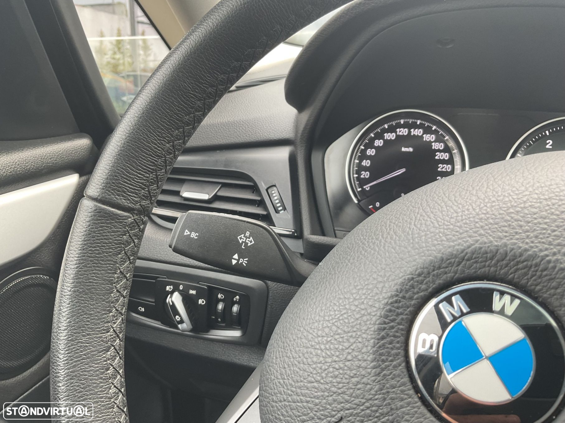 BMW 216 Active Tourer d Advantage - 38