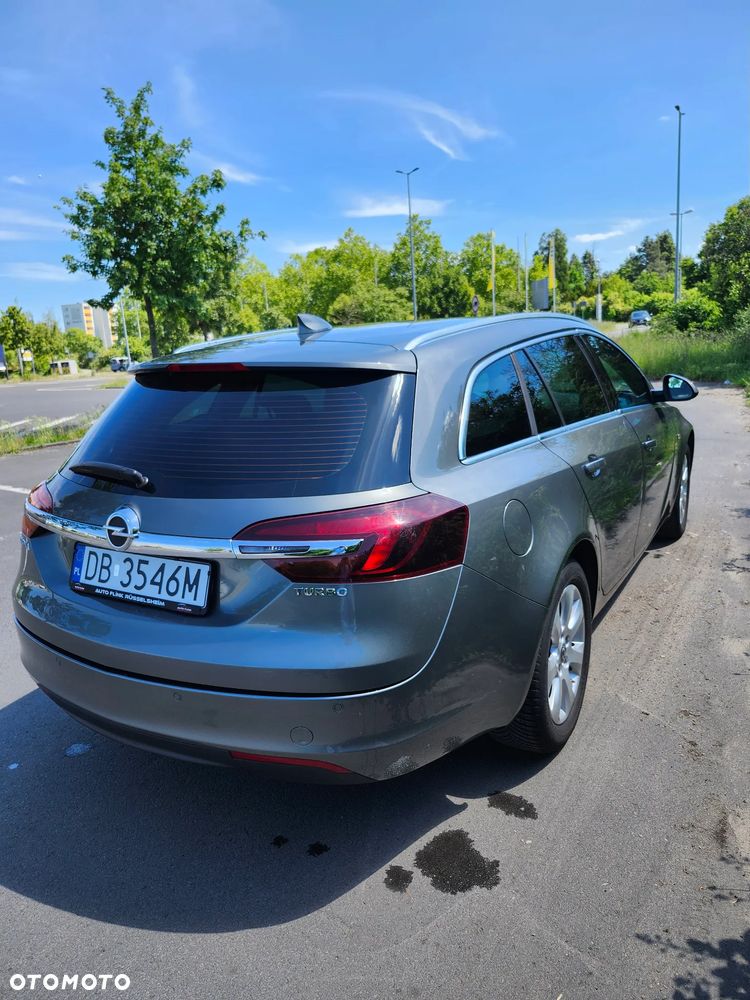 Opel Insignia 1.6 SIDI Turbo Touer Innovation - 17