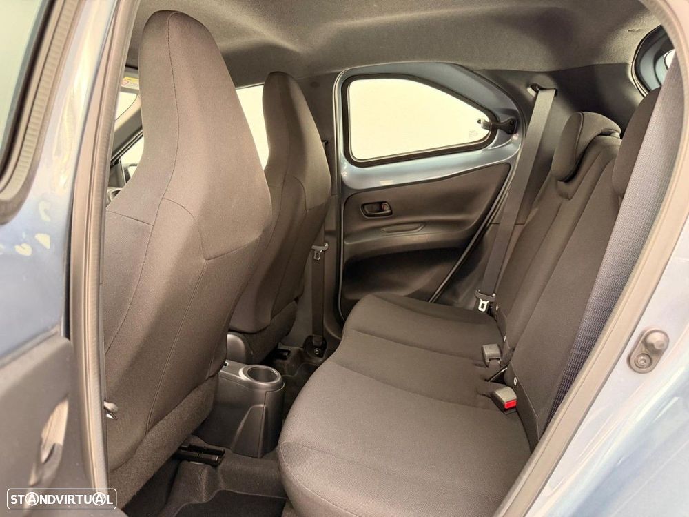 Toyota Aygo X 1.0 Pulse CVT - 15