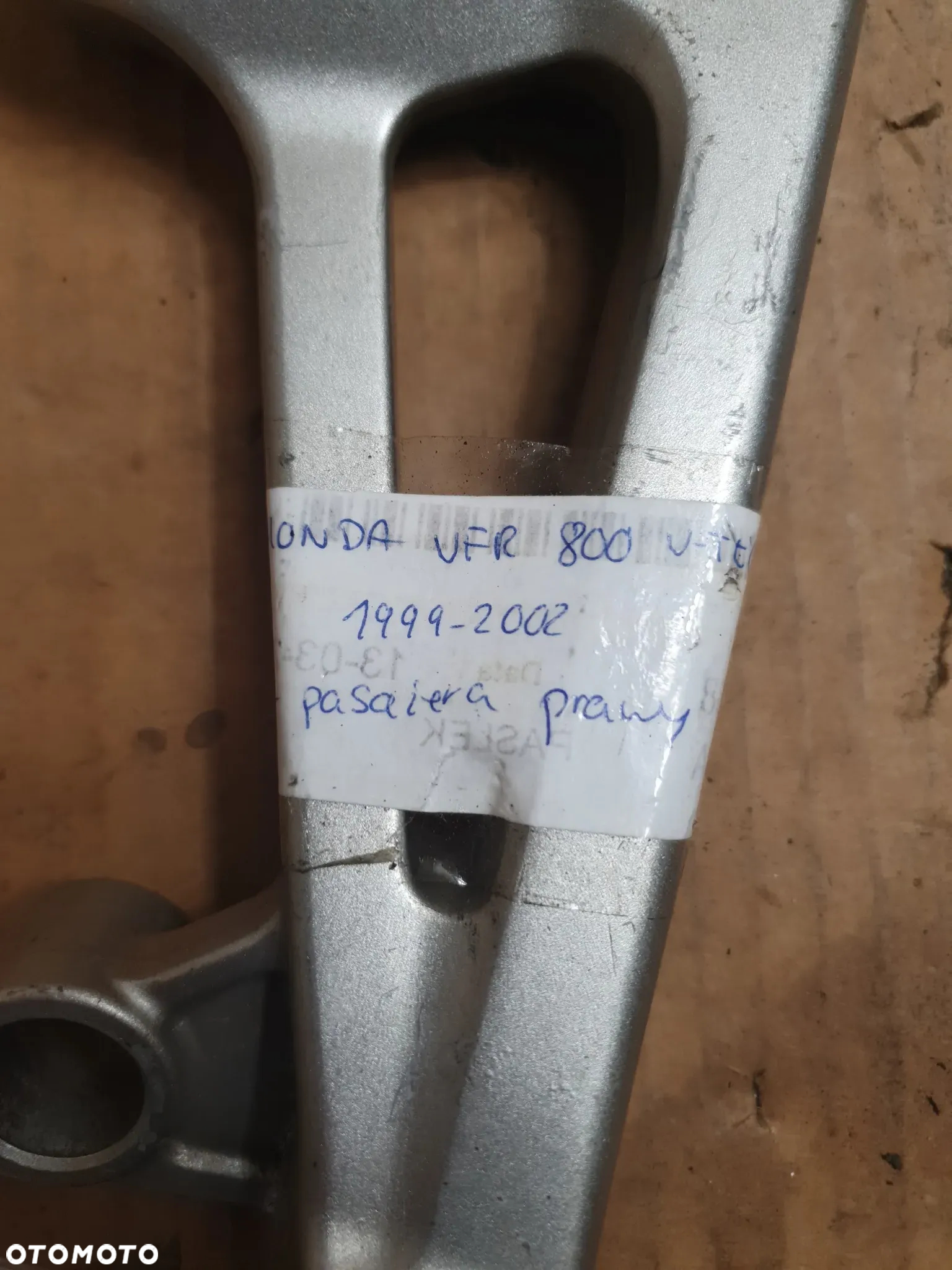 Honda VFR 800 V Tec 1999 2002 Set Pasażera Prawy - 2
