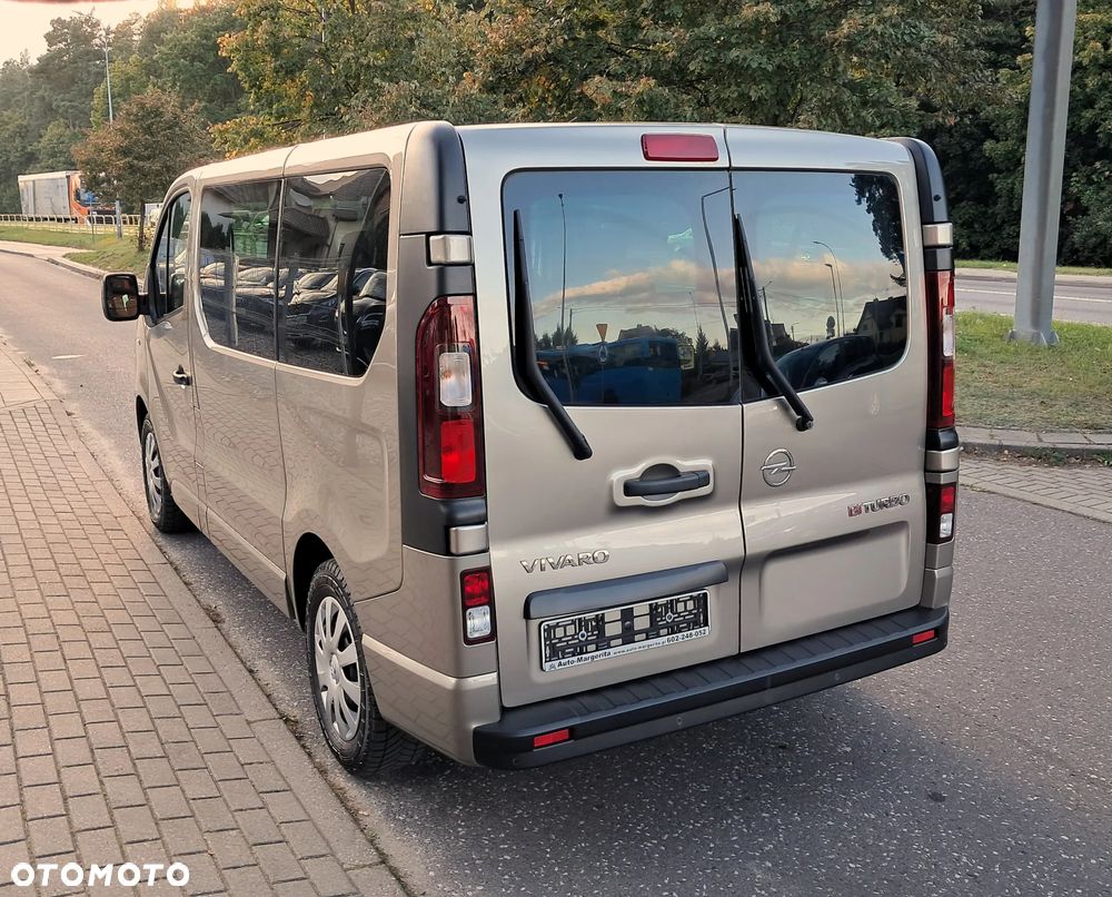 Opel Vivaro - 5