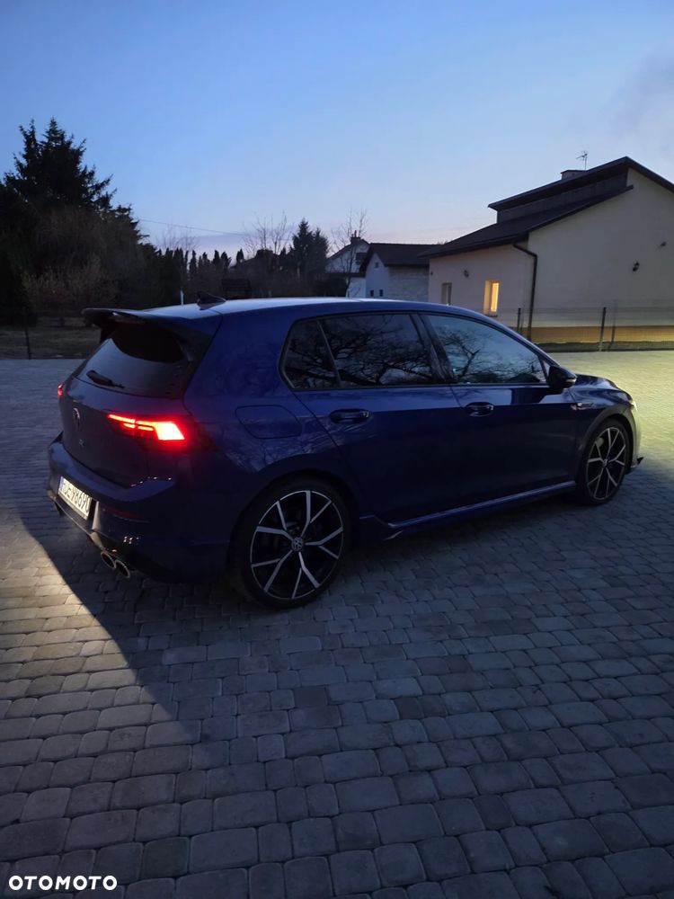 Volkswagen Golf - 38