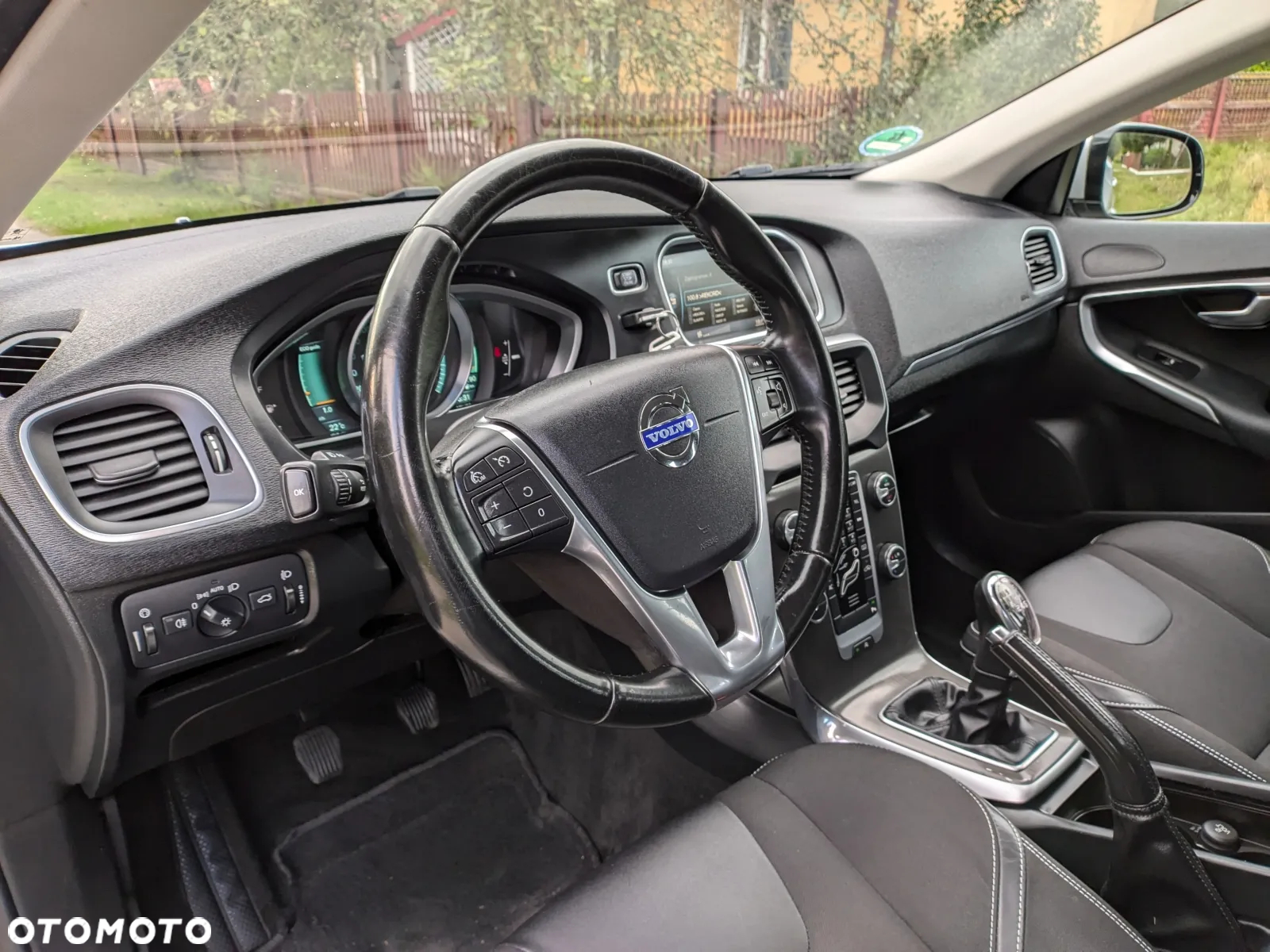 Volvo V40 D2 Momentum - 11