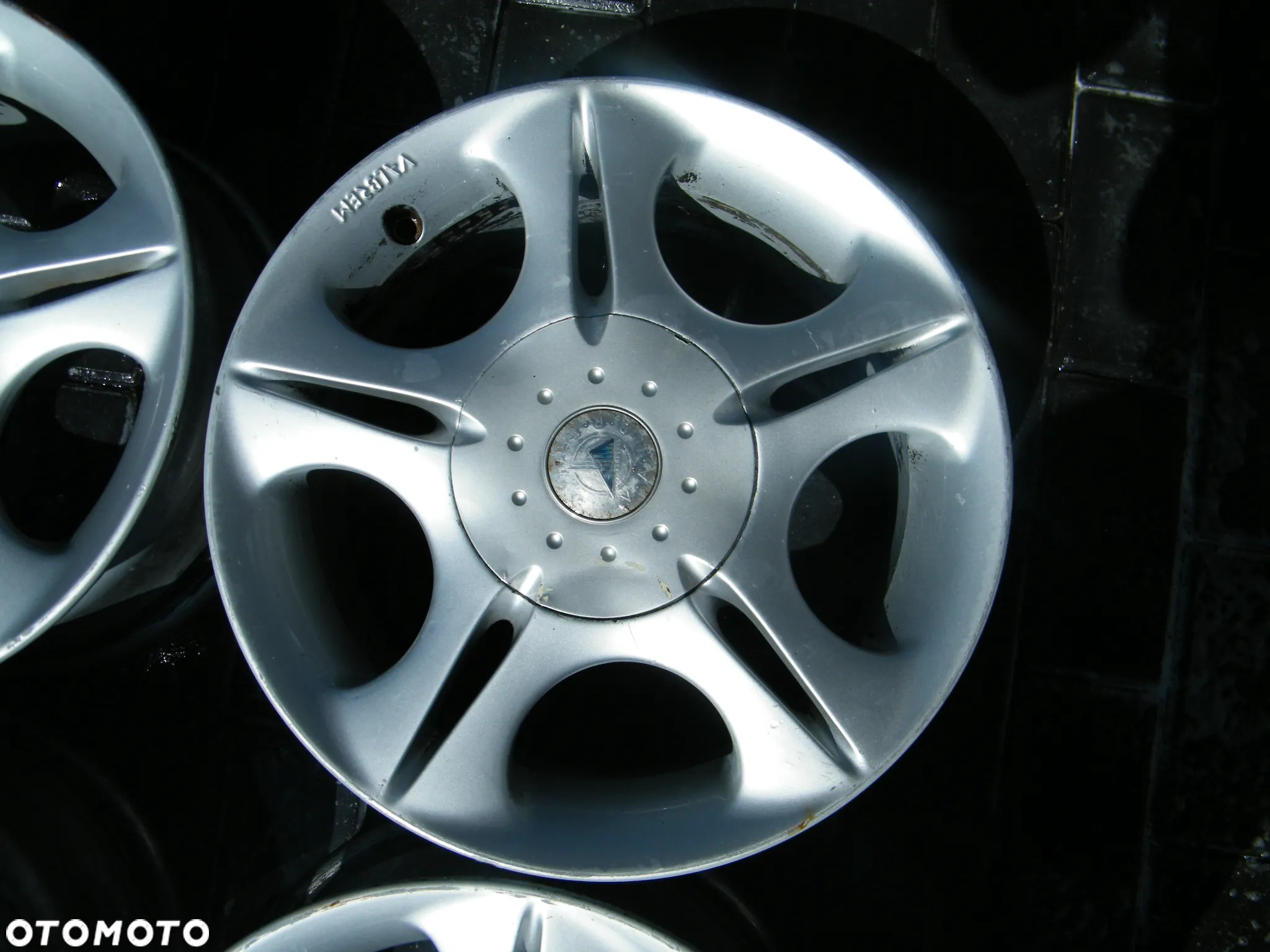 Felgi aluminiowe alufelgi Valbrem 4x98 ET35 / 6J x 14 otwór 75 - 2
