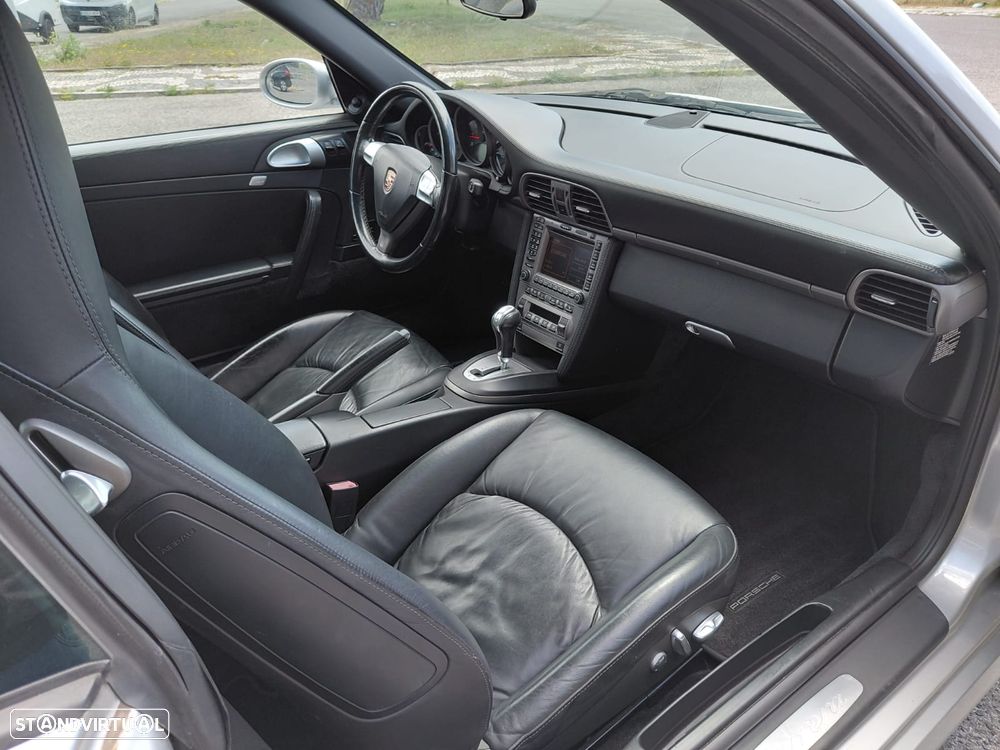 Porsche 911 (997) Carrera Tiptronic - 23