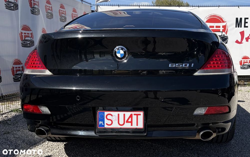 BMW Seria 6 650 i - 12