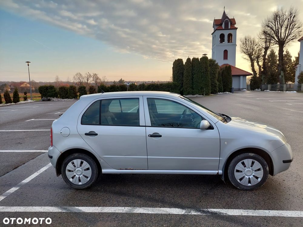 Skoda Fabia 1.2 HTP Choice - 2