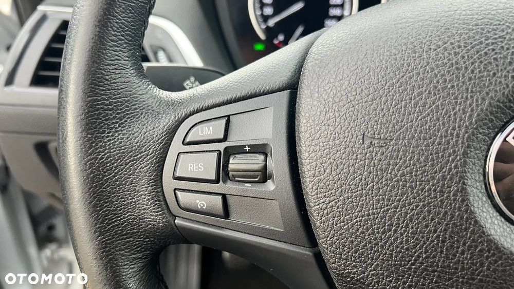 BMW Seria 1 116i Sport Line - 19