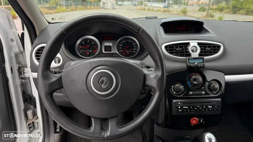 Renault Clio 1.5 dCi GT 105g - 9