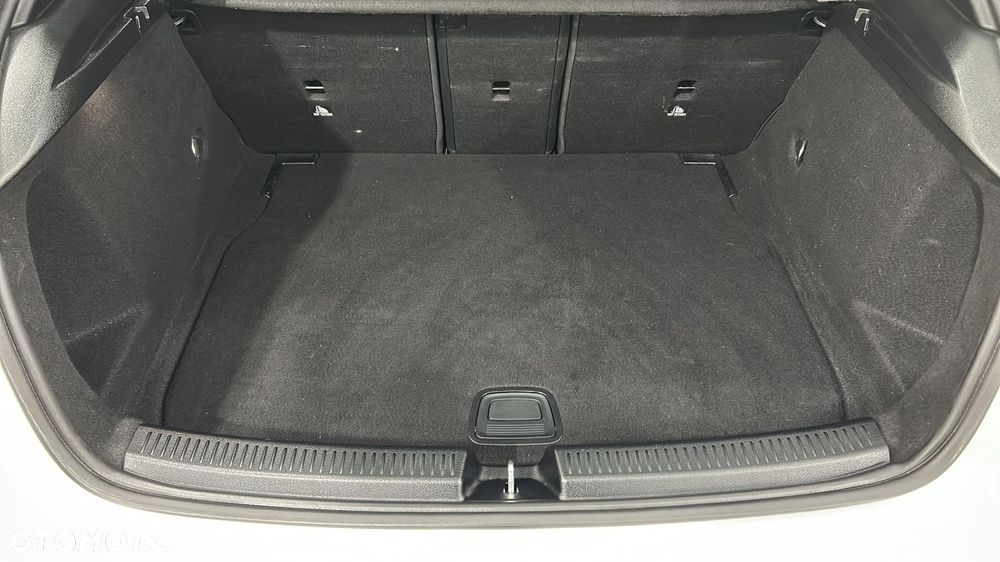 Mercedes-Benz Klasa A 200 7G-DCT - 12