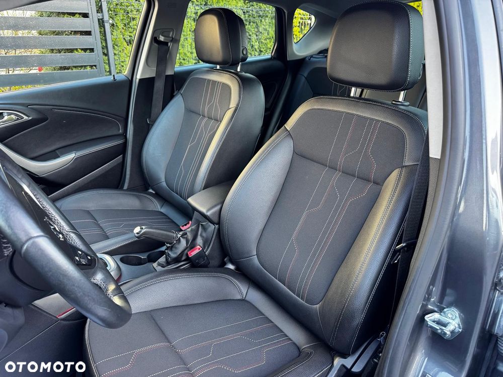 Opel Astra 1.6 Automatik 150 Jahre - 14
