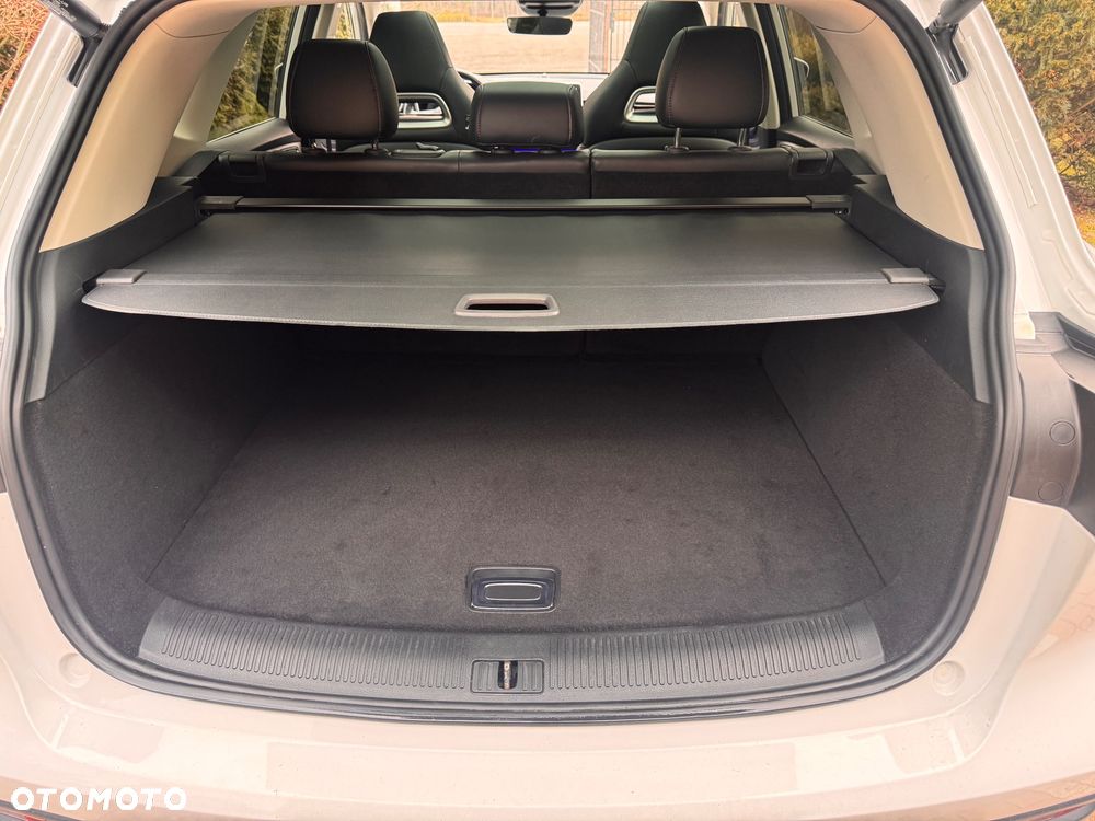 MG EHS Luxury - 18