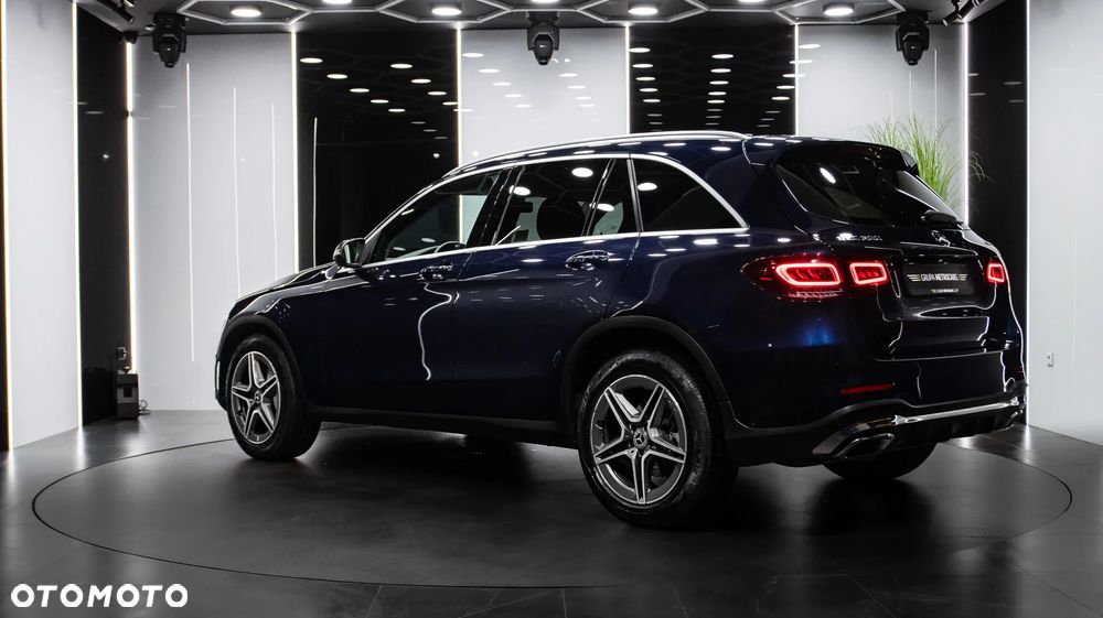 Mercedes-Benz GLC 200 4Matic 9G-TRONIC AMG Line - 5
