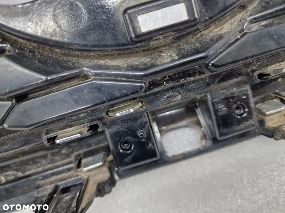 NISSAN QASHQAI 2 II LIFT ATRAPA / GRILL PRZEDNI PRZÓD , NR 62310HV3 / 6933U100 , NR AUKCJI GR348 - 16