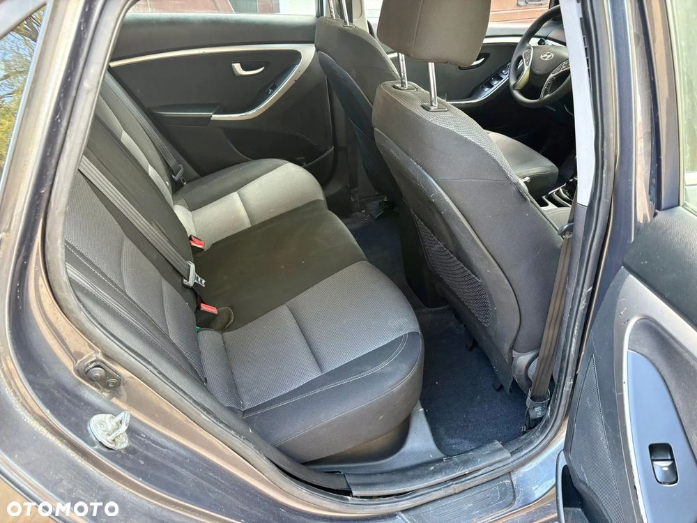 Hyundai i30 1.4 Comfort - 11