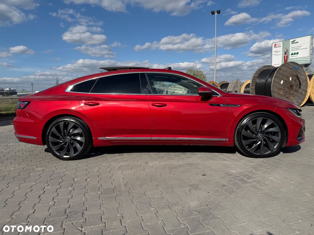 Volkswagen Arteon 2.0 TDI SCR 4Motion DSG R-Line - 13