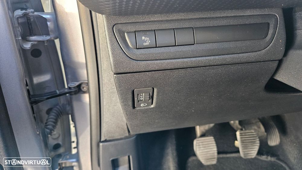 Peugeot 2008 1.2 PureTech Style - 38