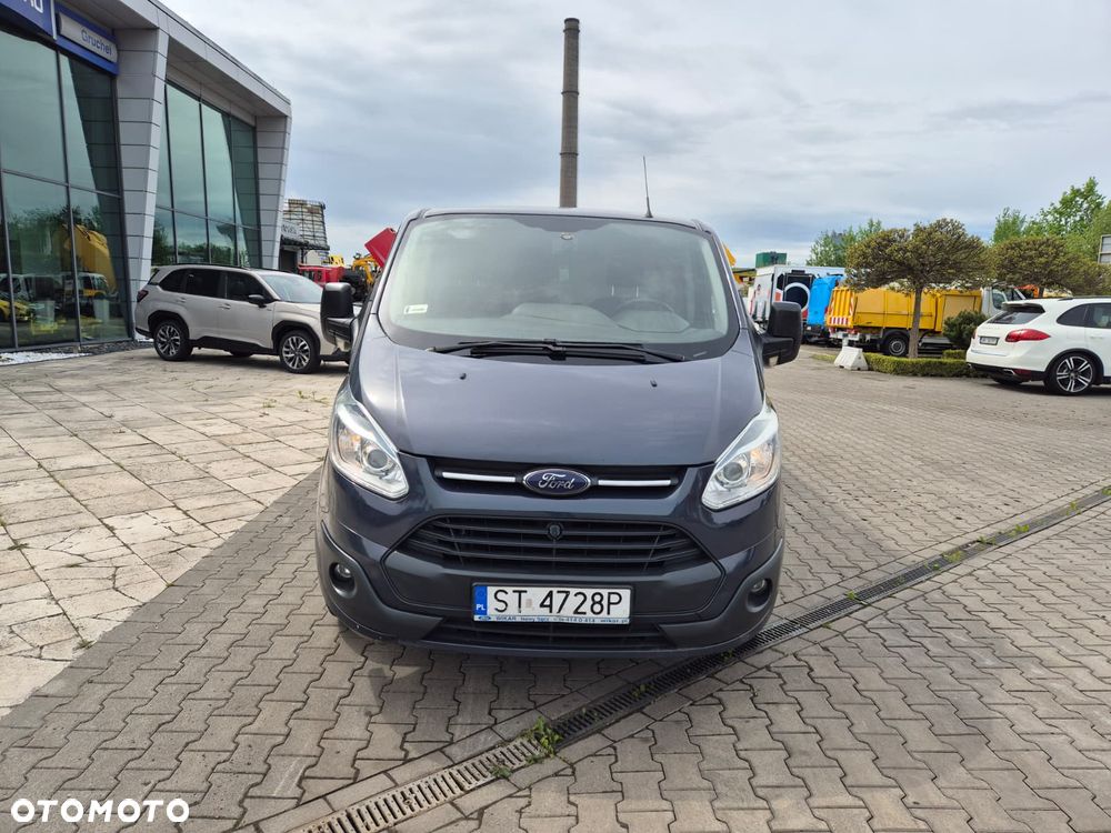 Ford TRANSIT CUSTOM 2.2 TDCi / L2H1 / LONG / BEZWYPADKOWY / SERWISOWANY / ZADBANY / HAK / GWARANCJA / 2800KG NA HAKU - 4