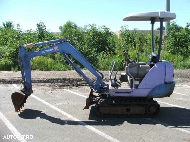 Piese second hand miniexcavator airman ax12 - 1