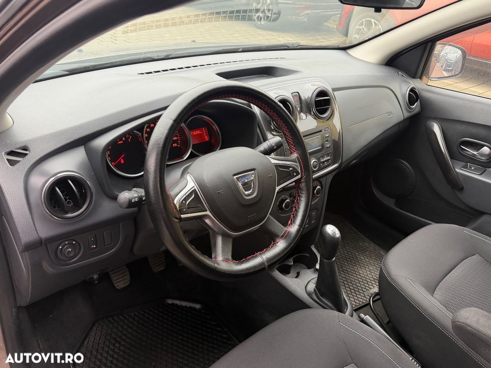 Dacia Sandero - 7
