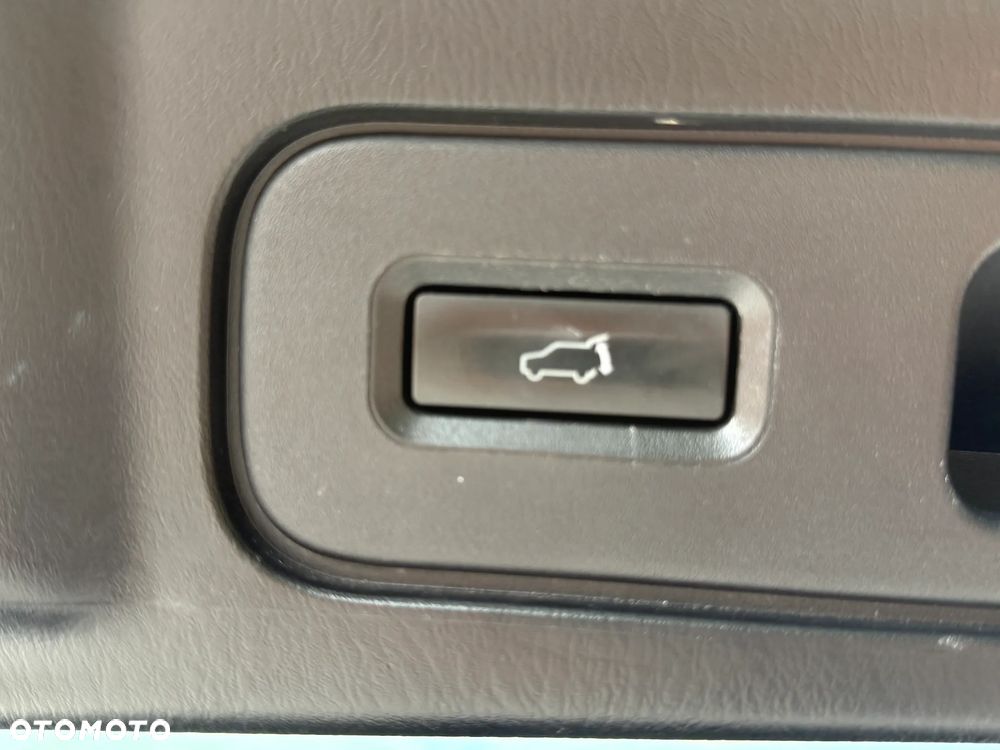 Mazda CX-9 3.7 V6 Limitowana edycja - 25