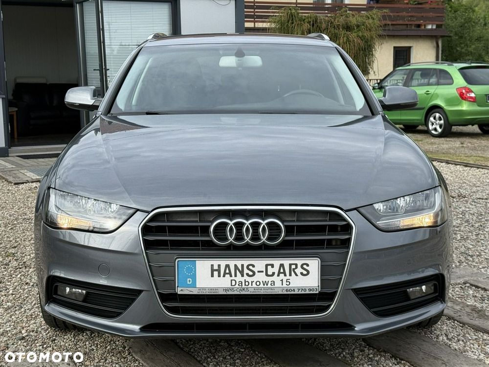 Audi A4 Avant - 10