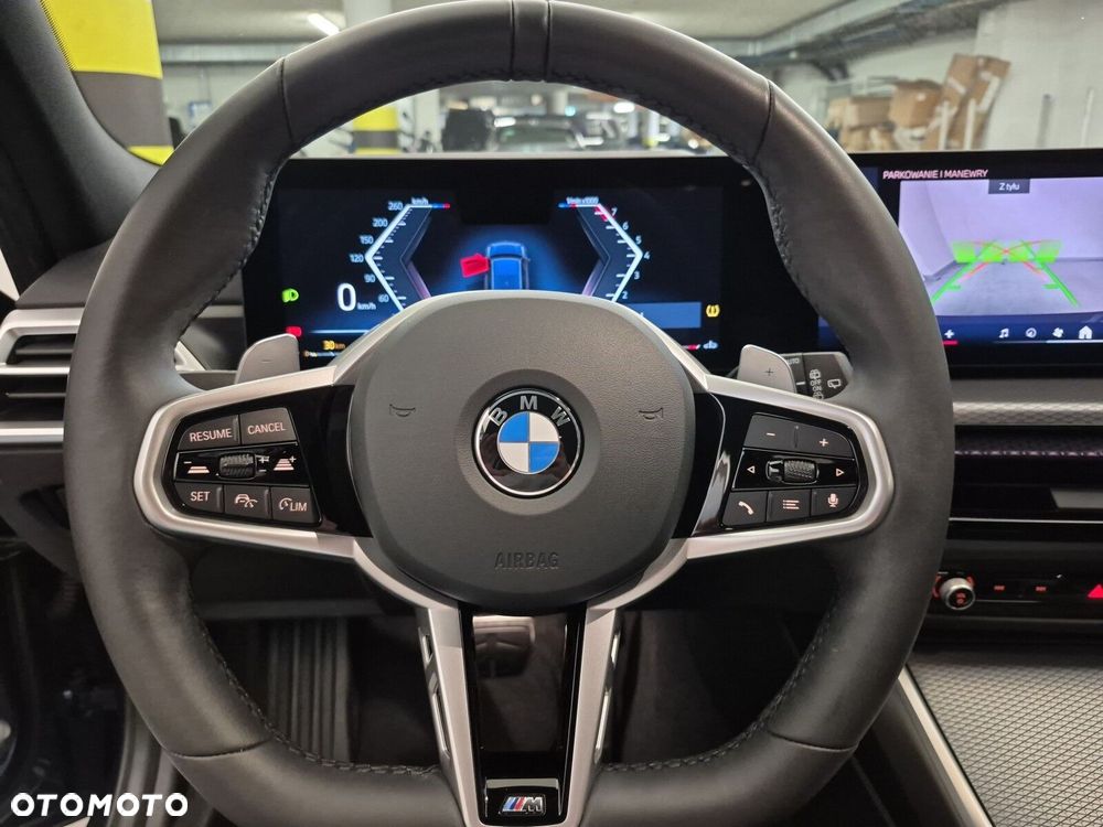 BMW Seria 3 330i xDrive M Sport - 12