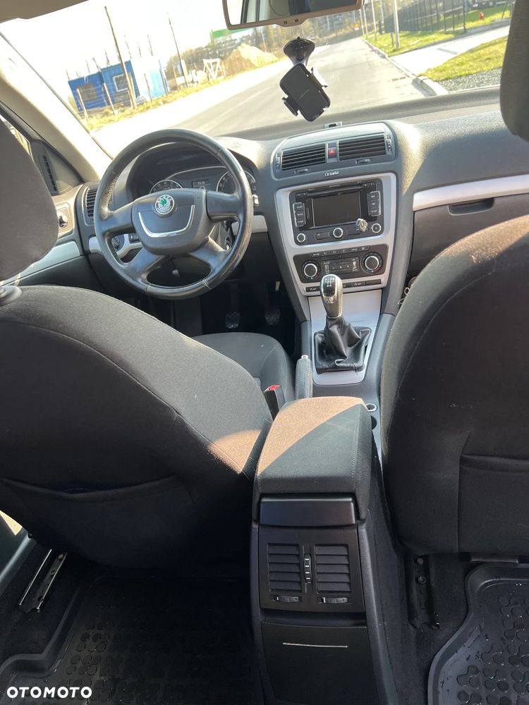 Skoda Octavia 1.6 TDI Ambiente - 20