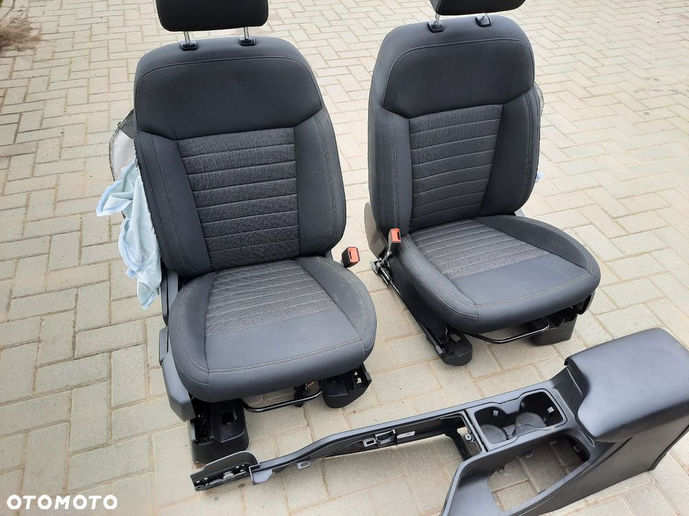 Ford Ranger USA  2020 Fotele kanapa komplet - 3