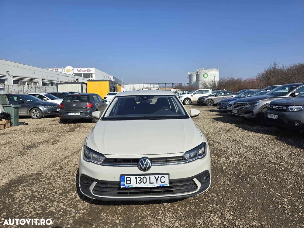 Volkswagen Polo - 1