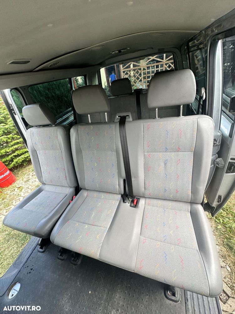 Volkswagen Transporter - 12