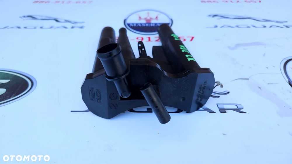 Jaguar XJ 351 3.0D 306DT Odma oleju Separator odpowietrzający olej 9X2Q6A785CB - 3